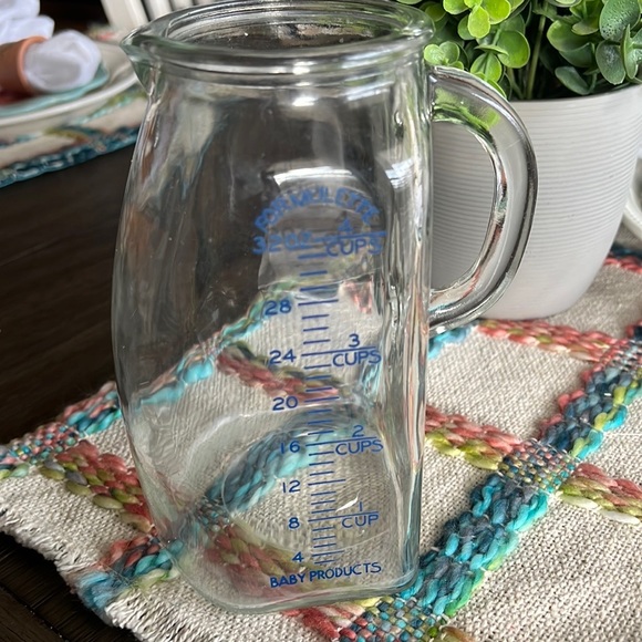 👶🍼👶 Vintage formula pitcher - Picture 3 of 3